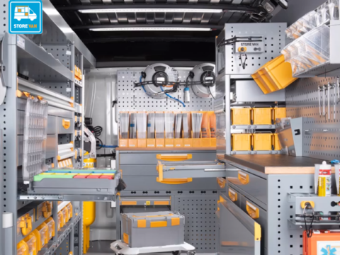 Meer dan alleen een bus: zo maak je van je bestelwagen een werkplek.