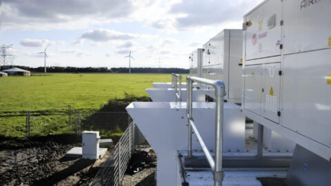 ACM onderzoekt eerlijke beloning voor batterijbezitters