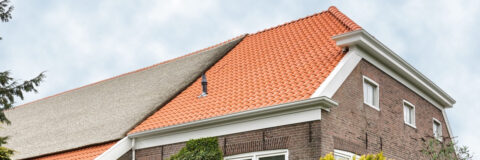 Kunststof vs. houten windveren: wat is de beste keuze?