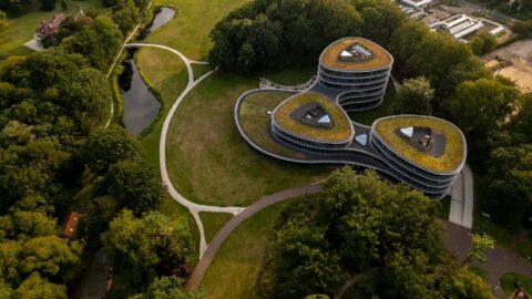 \'Onbegrijpelijk dat regels voor gezonde gebouwen uitblijven\'