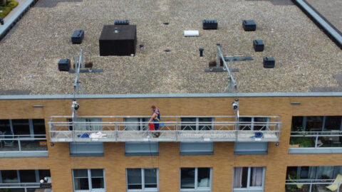 Richtlijn zorgt voor veilig werken met tijdelijke hangbruginstallaties  