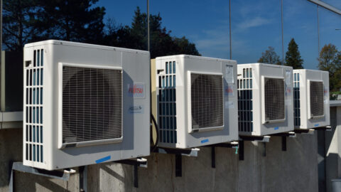 \'Stop met te veel zonnepanelen en te krachtige ventilatie!\'