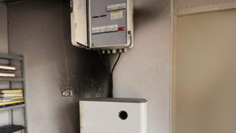 Brandweer roept hulp in van installateurs bij thuisbatterijbranden