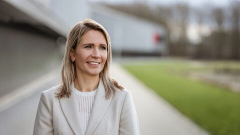 Kersverse topvrouw van Plegt-Vos begeistert door industrieel bouwen: ‘Kwaliteit en betaalbaar gaan wél samen\'