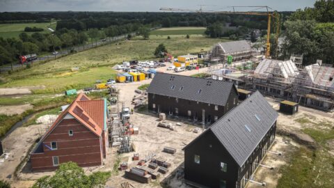 Heijmans bouwt met hout en hennep: \'Taaie kost, maar wel noodzakelijk\'