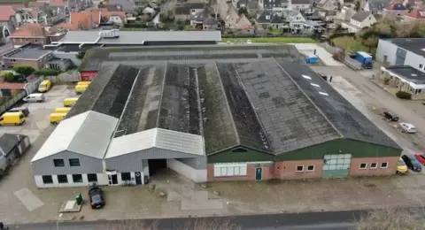 Asbest in je bedrijfspand verwijderen: dit zijn wettelijke regels en stappen
